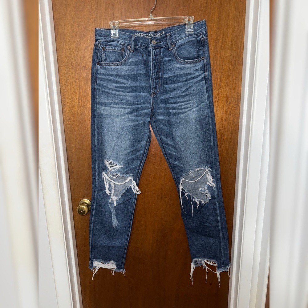 American Eagle Outfitters Distressed Boyfriend Jeans - Picture 1 of 3